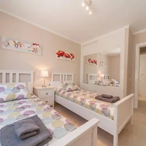 Bandama 14! 2 Bedroom Newly Renovated Bungalow, Pocillos, Puerto Del Carmen. Holiday home