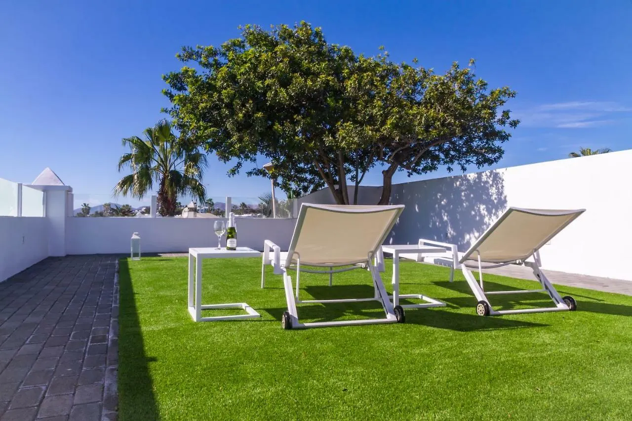 Rooms & Suites Princesa Sonia Puerto del Carmen  0*, Puerto del Carmen (Lanzarote)